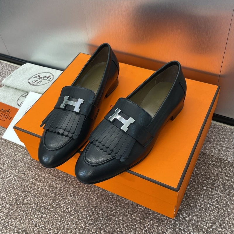 H**mes leather shoes